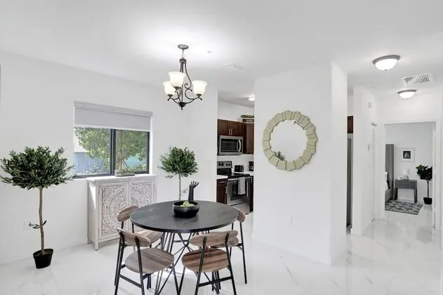 Rennzi Wynwood Apartments - Oda