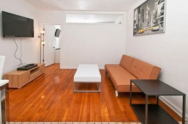 Renovated 2 BR on Upper East Side - Oda Düzeni