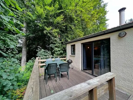 Renovated Bungalow Near the Lake of Vallée de Rabais in Virton - Yerinde Yemek