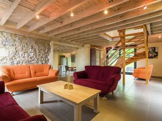 Renovated Farmhouse With Terrace and Garden in Small Village - Öne Çıkan Resim