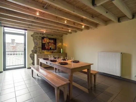 Renovated Farmhouse With Terrace and Garden in Small Village - Yerinde Yemek