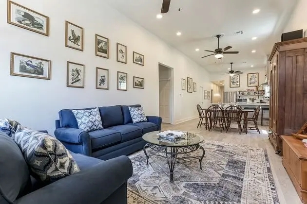 Renovated Historic 4BR House Near Magazine St & Uptown - İç Mekan