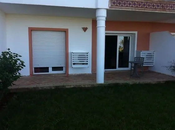 Renovated Seafront Apartment in Saidia 50m - Residente Perle Orientale rt1 - Dış Mekan