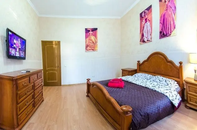 Rent Kiev Vladimirskaya - Oda