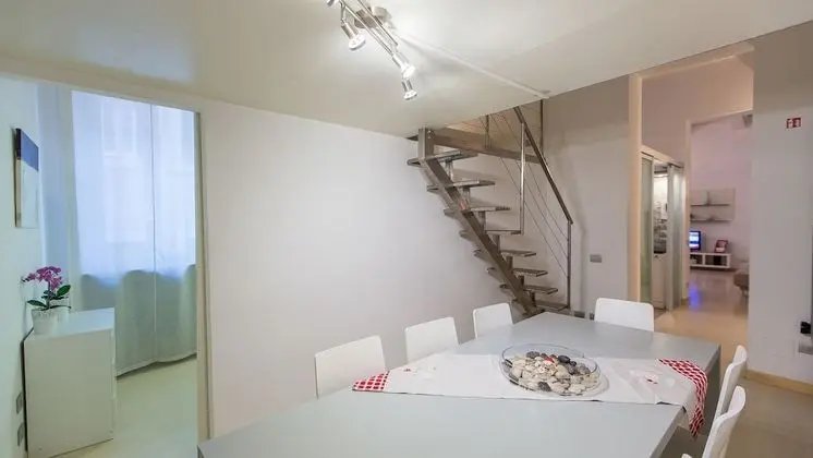Rental in Rome Bernini Square - Yerinde Yemek