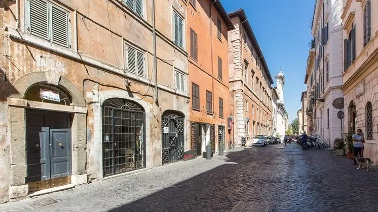 Rental in Rome Giulia Atmosphere
