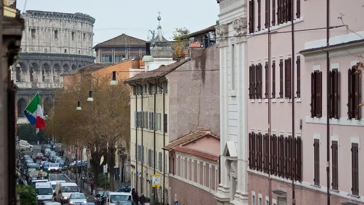 Rental In Rome Maximum