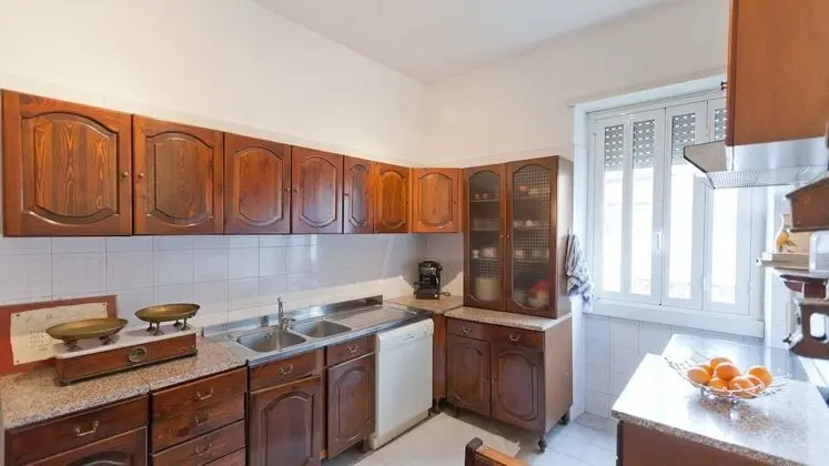 Rental In Rome Pateras Balcony Apartment - Mutfak