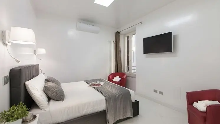 Rental In Rome Piazza Venezia View Luxury Apartment