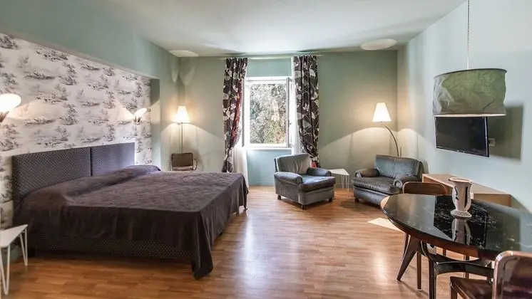 Rental in Rome Suite Spanish