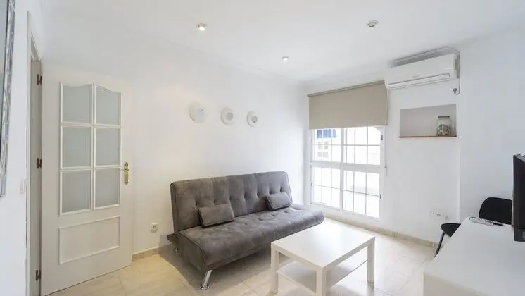 RentalSevilla Acogedor apartamento en San Román