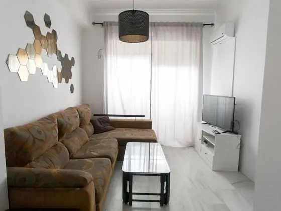 RentalSevilla Apartamento recién reformado en el Gran Poder - Öne Çıkan Resim