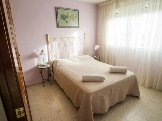 RentalSevilla Apartamento tradicional con parking