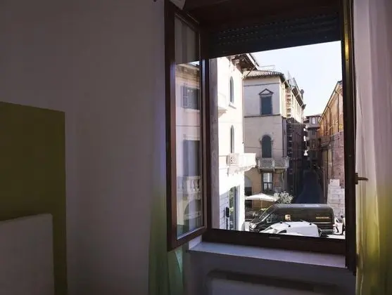 Rentroom Verona - Oda Manzaraları