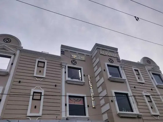 The Republic Hotel