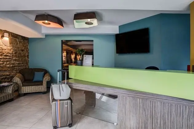 Republik Hôtel - Lobi