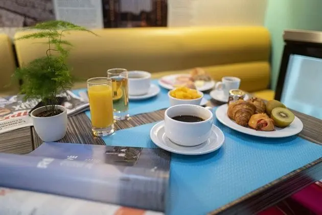 Republik Hôtel - Yerinde Yemek