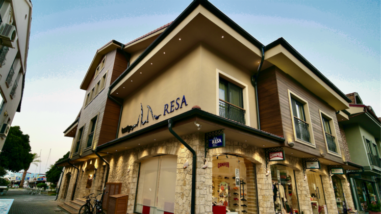 Resa HotelFotoğrafı