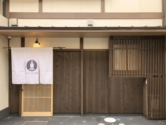 RESI STAY Villa Silktree