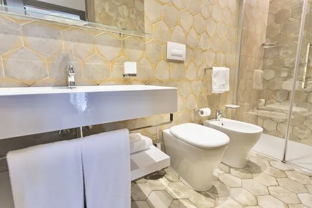 Residence a Vada con piscina - Banyo Tipleri