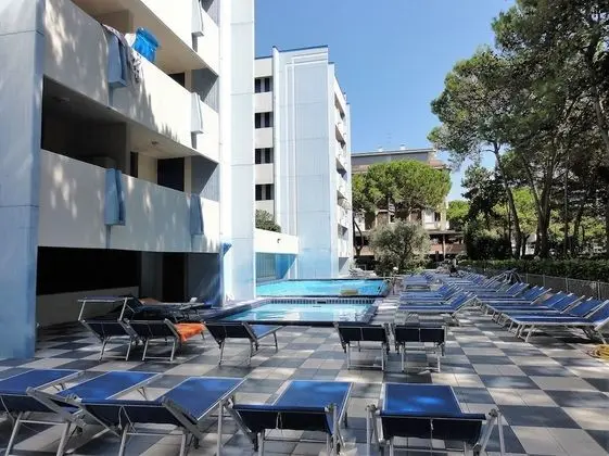 Residence Acapulco - Havuz