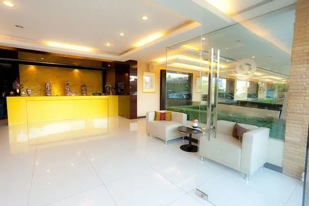 The Residence Airport & Spa - Lobi