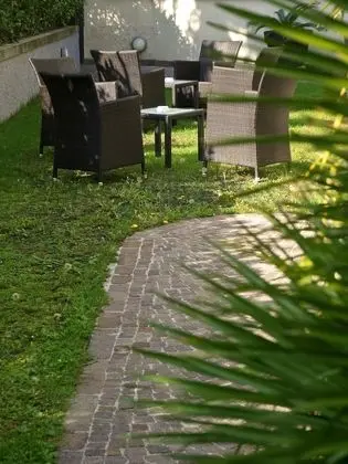 Residence Alle Palme - Dış Mekan