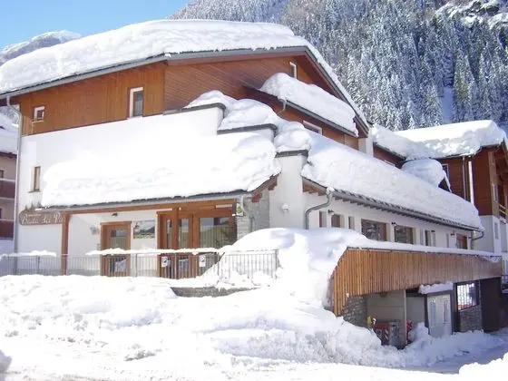 Residence Baia dei Pini