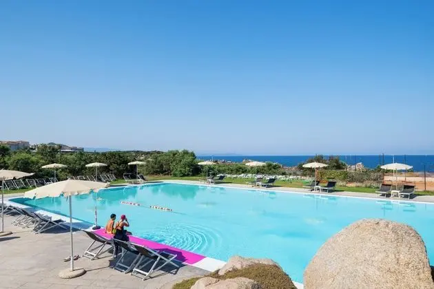 Residence Baia Santa Reparata - Havuz