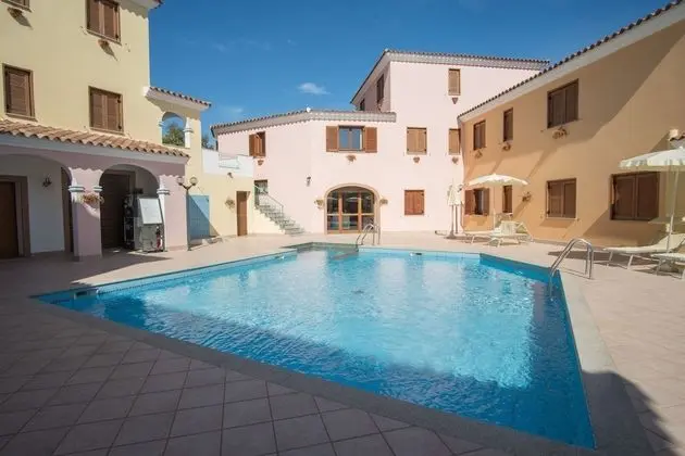 Residence Cala Viola - Havuz