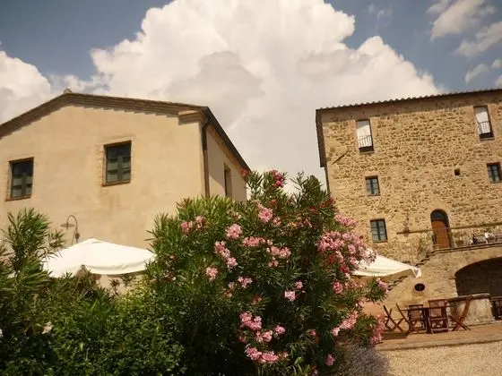 Residence Castello di Orgiale - Dış Mekan