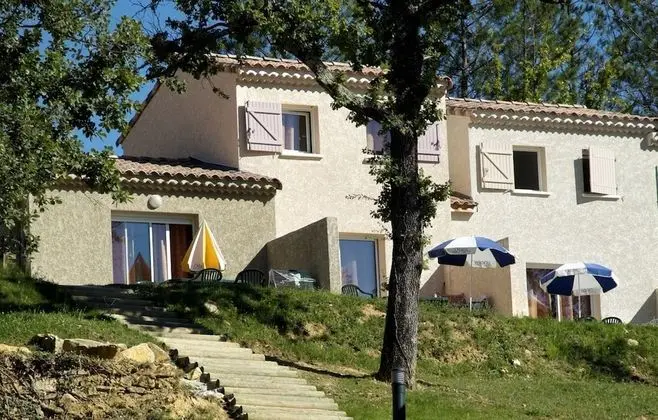 Résidence Club Odalys Le domaine des Hauts de Salavas - Dış Mekan
