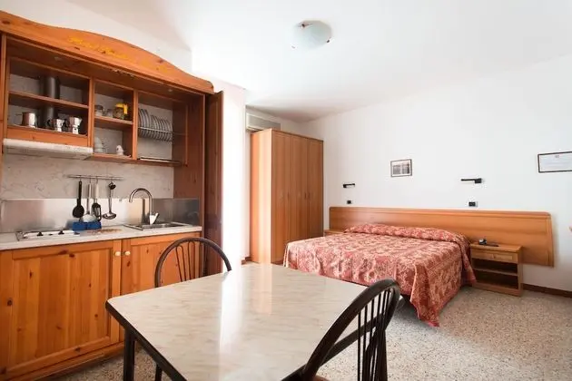 Hotel Residence Des Bains - Oda