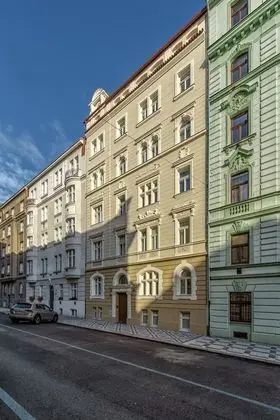 Residence Dobrovskeho 30 - Dış Mekan