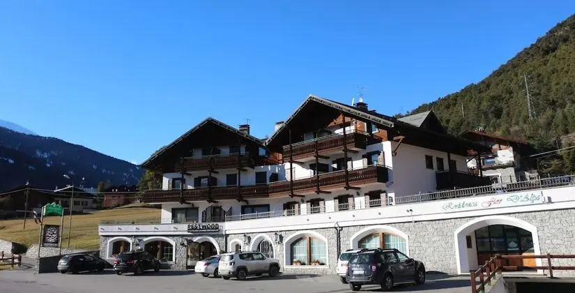 Residence Fior D'Alpe - Dış Mekan