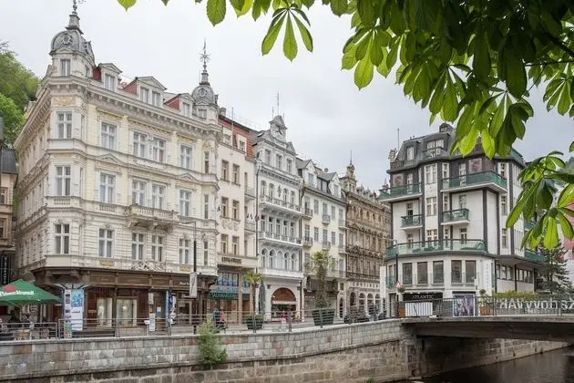 Residence Goethe U Tří Mouřenínů - Lobi