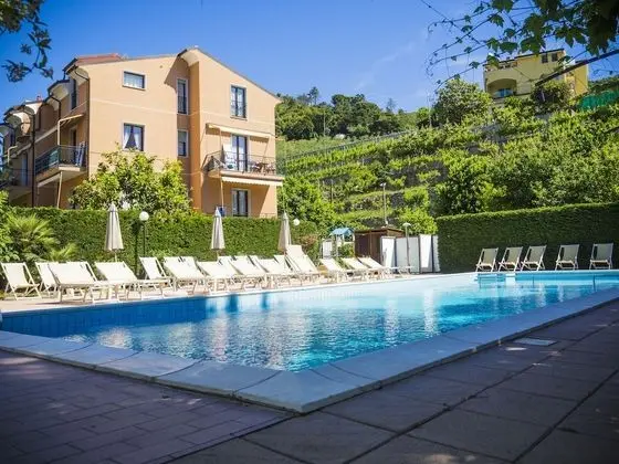 Residence Holidays