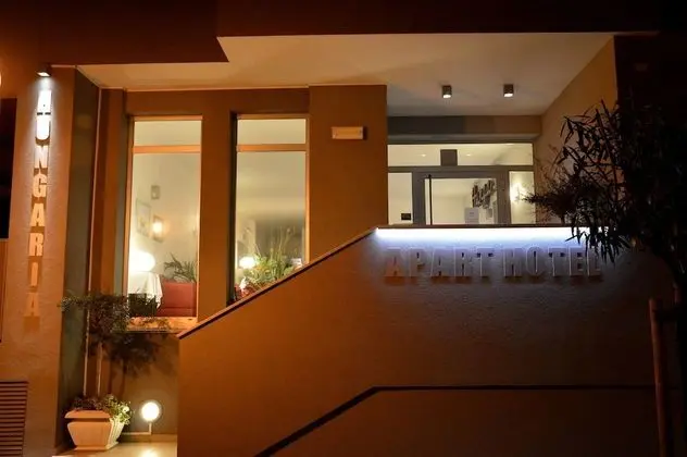 Residence Hotel Hungaria - Dış Mekan