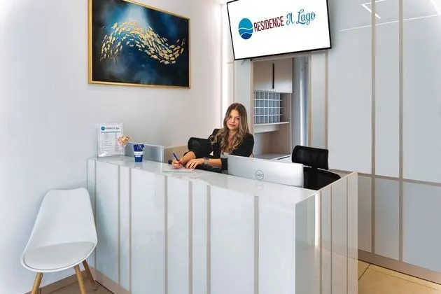 RESIDENCE Il Lago - Lobi