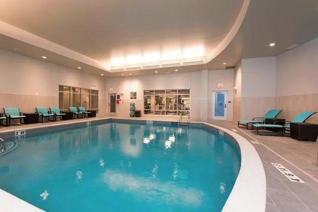 Residence Inn Ann Arbor Downtown - Havuz