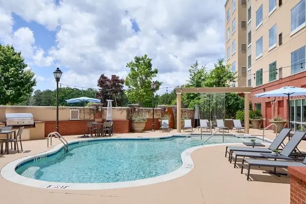 Residence Inn Atlanta NE/Duluth Sugarloaf - Havuz