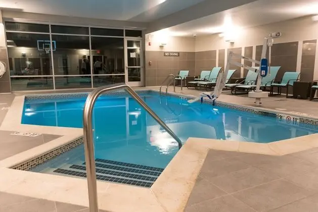 Residence Inn Boston Bridgewater - Havuz