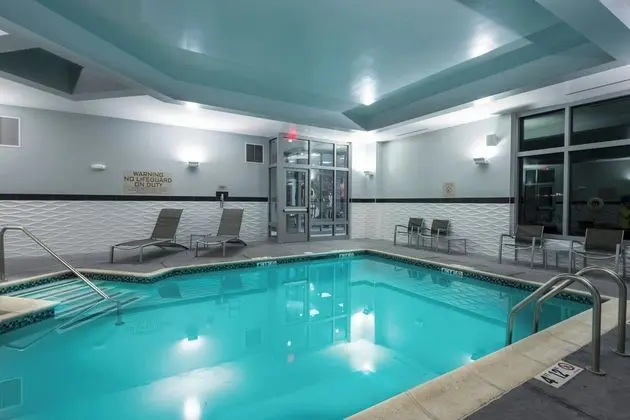Residence Inn Boston Needham - Havuz