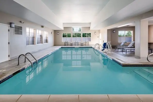 Residence Inn Boulder Louisville - Havuz