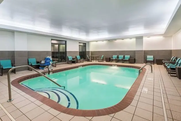 Residence Inn Chattanooga Downtown - Havuz