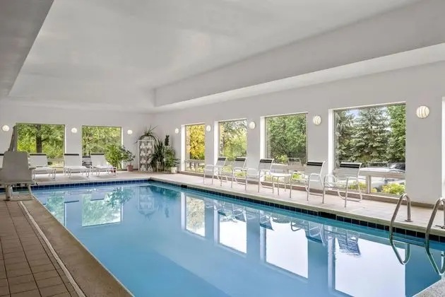 Residence Inn Chicago Naperville/Warrenville - Havuz