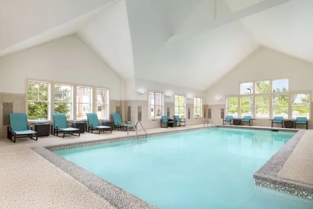 Residence Inn Concord - Havuz