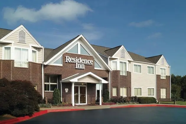 Residence Inn by Marriott Atlanta Airport North/Virginia Ave - Dış Mekan