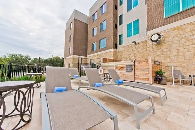 Residence Inn by Marriott Austin Southwest - Havuz