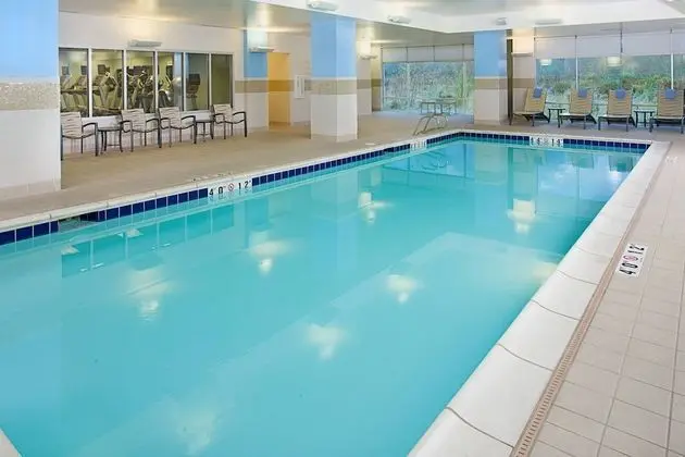 Residence Inn by Marriott Bellevue Downtown - Havuz